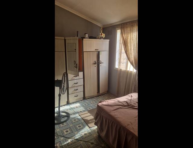 3 BEDROOM HOUSE FOR SALE IN GREENBURY